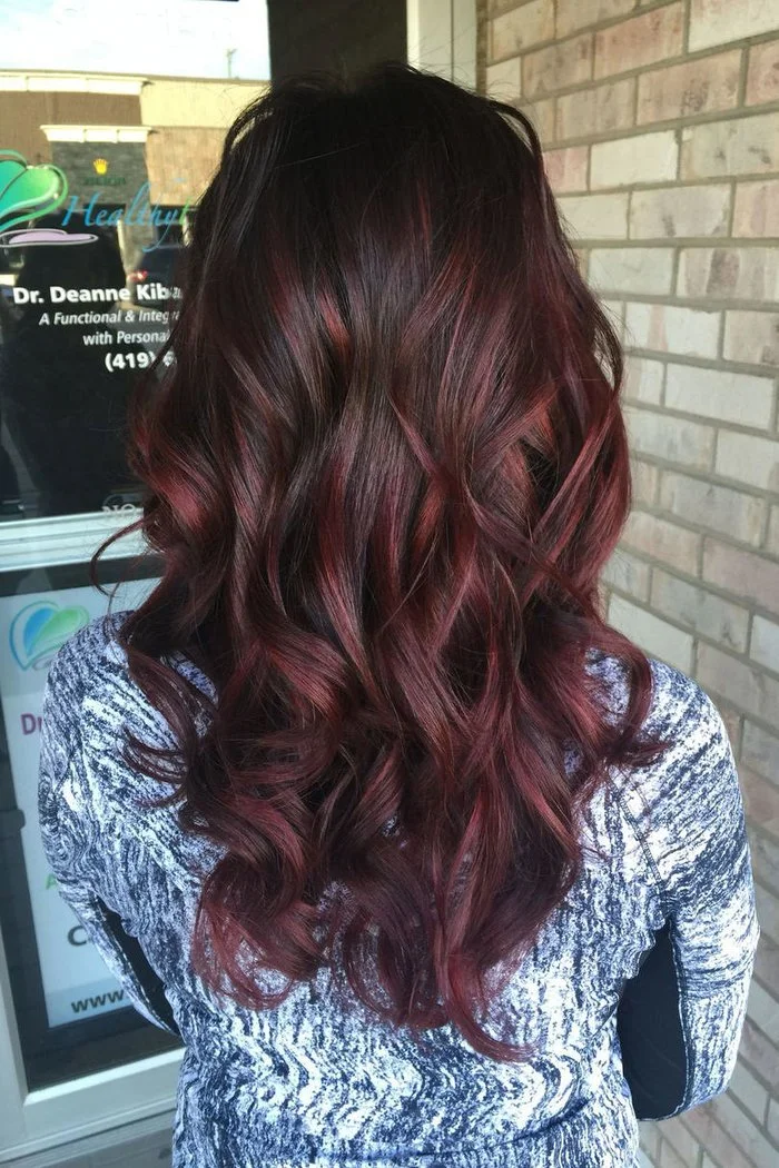 cherry-cola-balayage