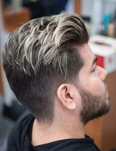 referensi warna rambut ash blonde untuk pria