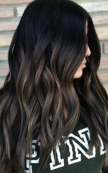 SmokyBrunette.jpg