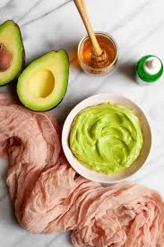 4 Manfaat Menakjubkan dari Hair Mask Alpukat