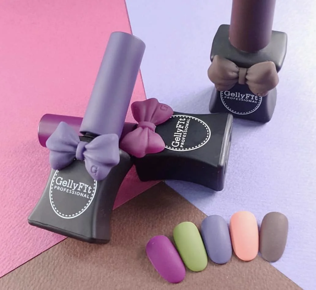 Inspirasi Warna Nail Polish yang akan Tren di Tahun 2019
