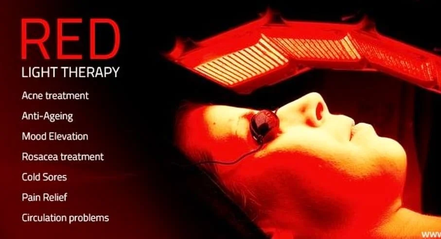 5 Manfaat Penggunaan LED Light Therapy dan Gold Facial